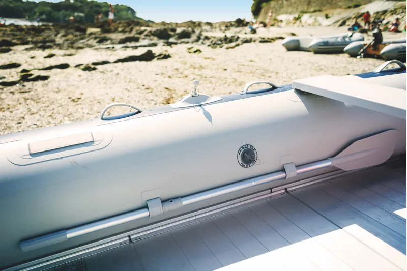 Honwave T30 AE3 3.0m Alu Floor+Air Keel-3