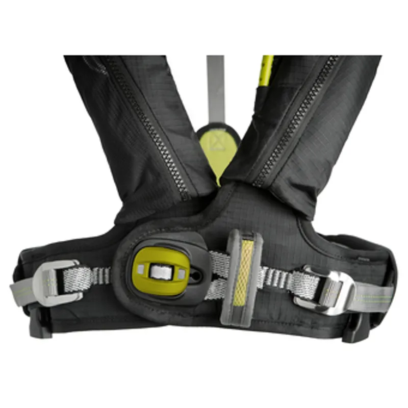 Spinlock Deckvest 5D Pro Sensor 170N in Black-1