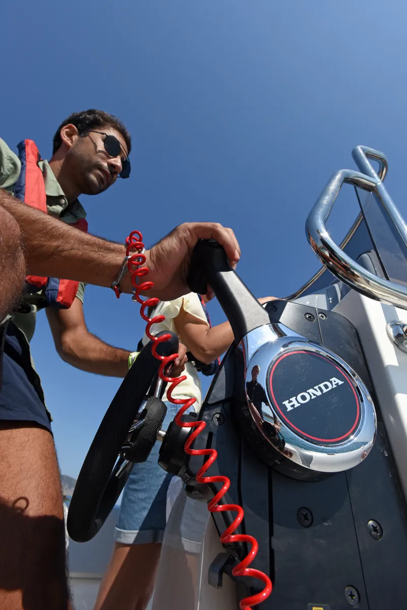 Honda Marine 50hp Outboard Long Shaft Remote Control-6