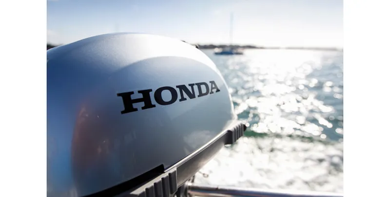 Honda 2.3hp Outboard-3