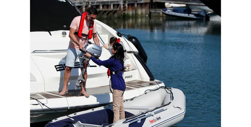 Honda 2.3hp Outboard-7