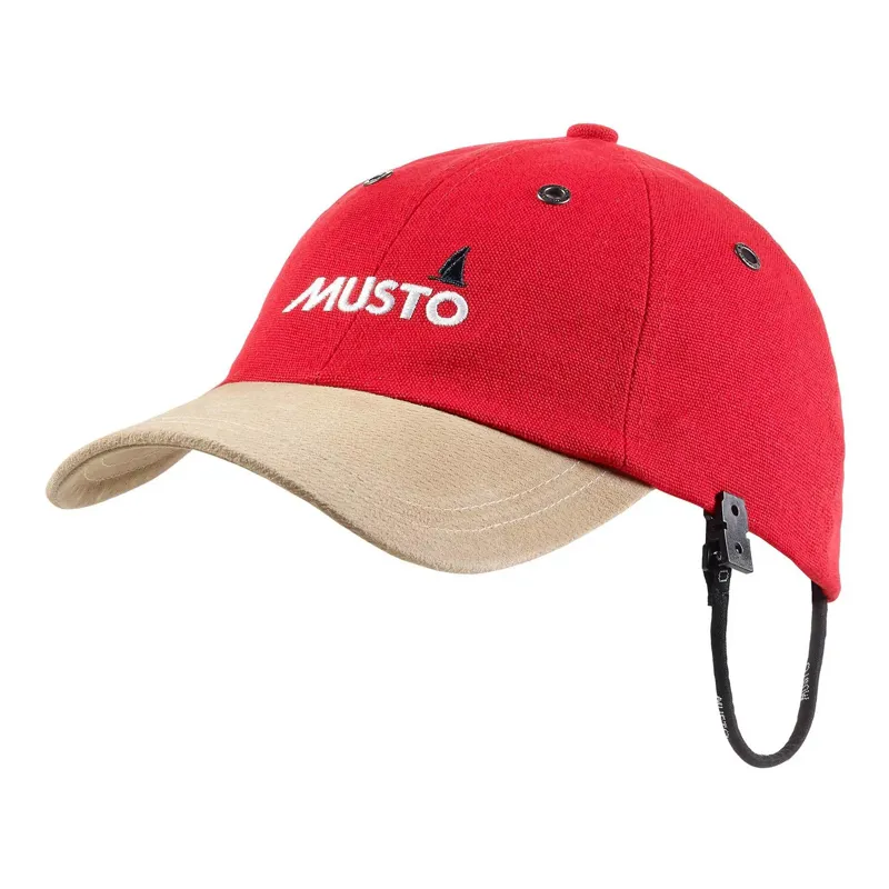 Musto EVO Original Crew Cap True Red