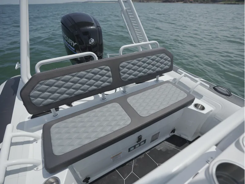 Highfield Sport 560