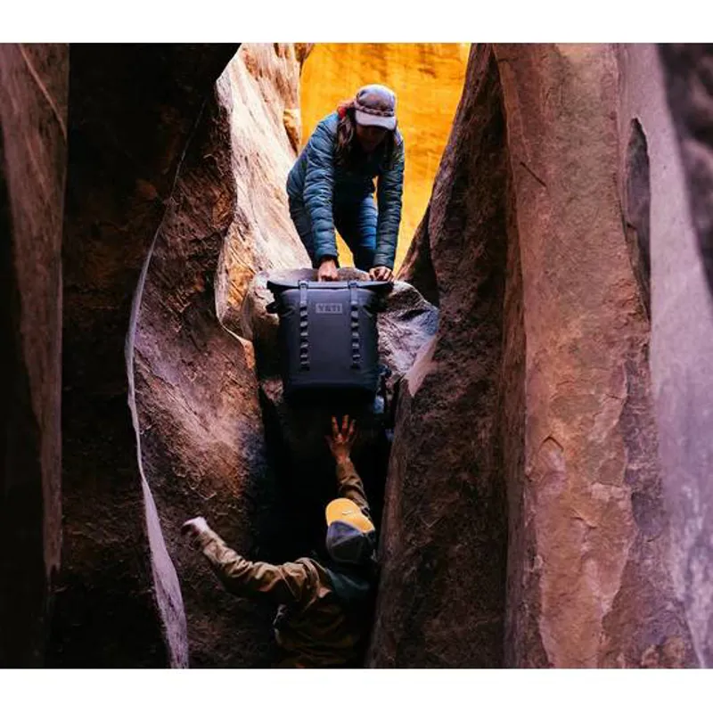 Yeti Hopper Backpack M20 Navy-6