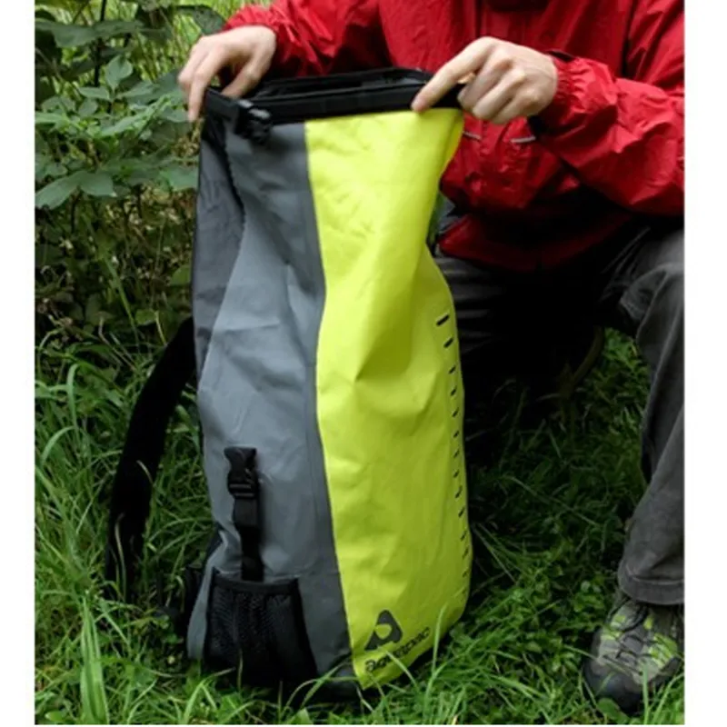 Aquapac Toccoa Daysack 28 Litre in Green-2