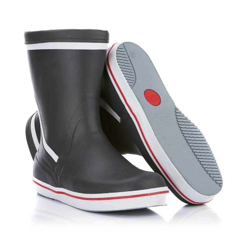 Gill Short Cruising Boot in Carbon-2