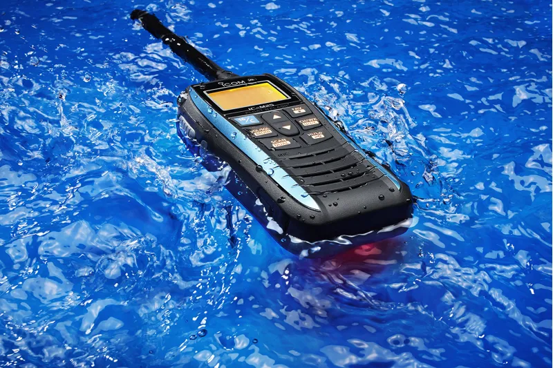 Icom IC-M25 Handheld VHF-3