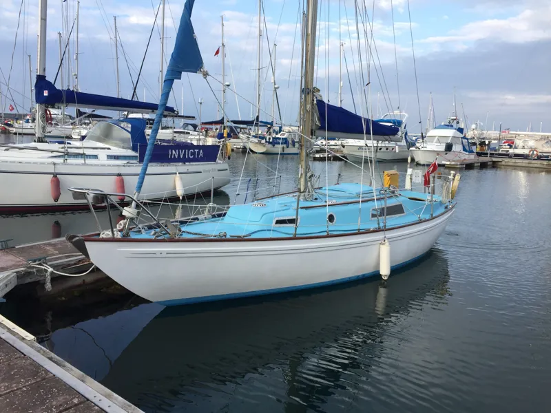 Marcon Cutlass 27 - Lady Ash