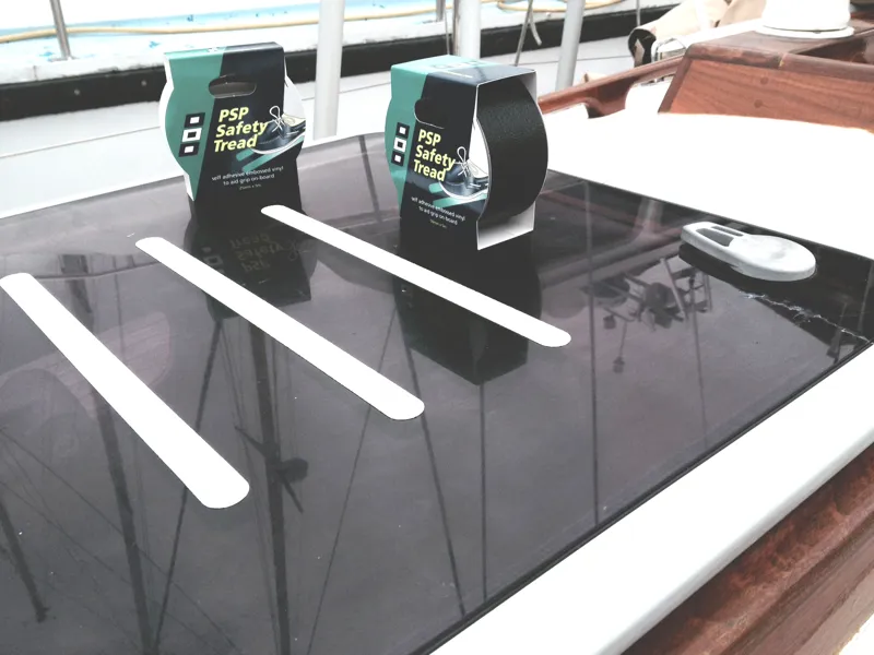 Safety Tread Tape 25mm x 5m-1